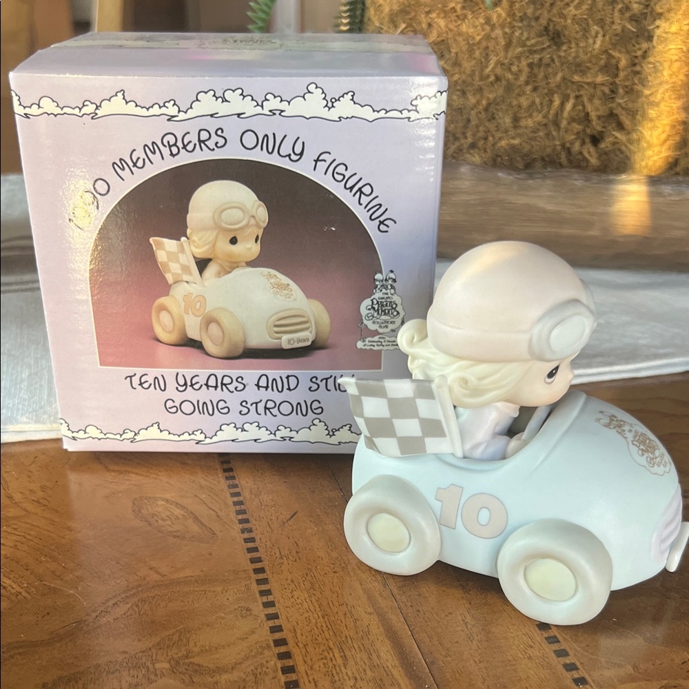 1990 Members Only Precious Moments Ten Years And Still Going Strong Figurine
